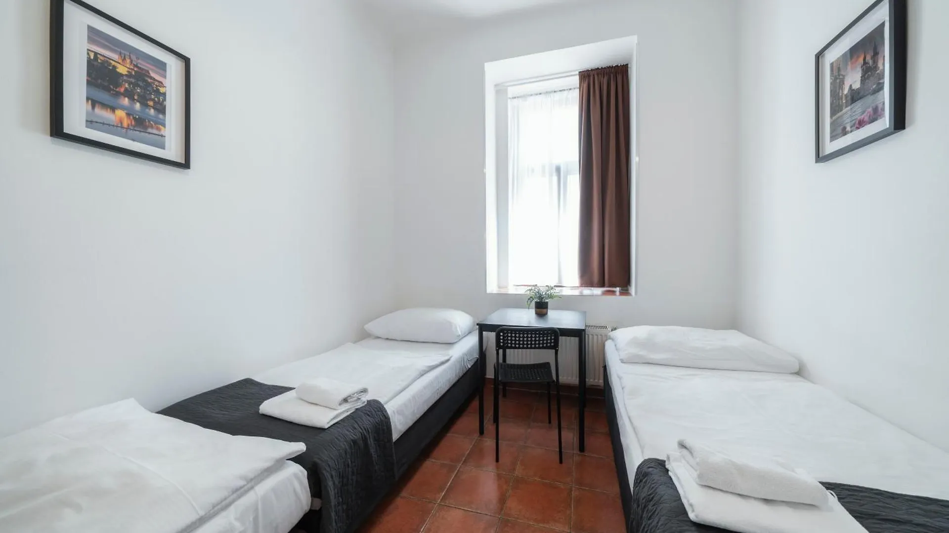 Pension 15 Homer Prag